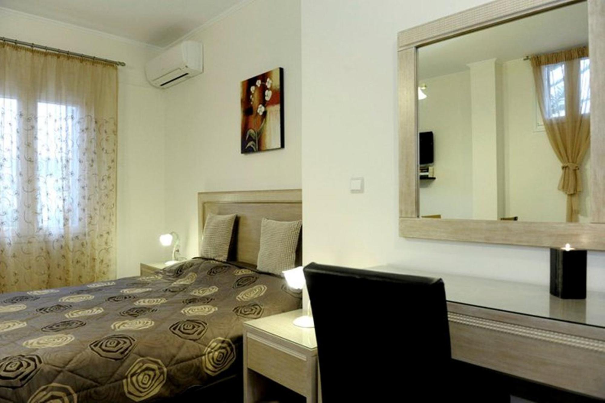 Hotel Aerolithos Adamantas  Zewnętrze zdjęcie